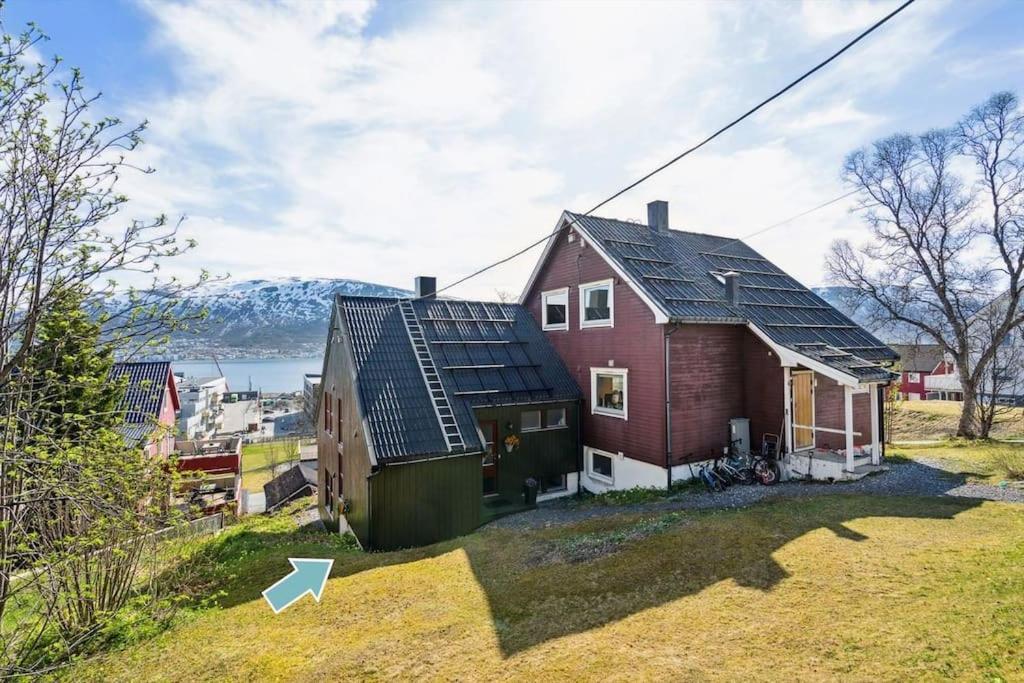 Cozy Little House In Tromso City Extérieur photo