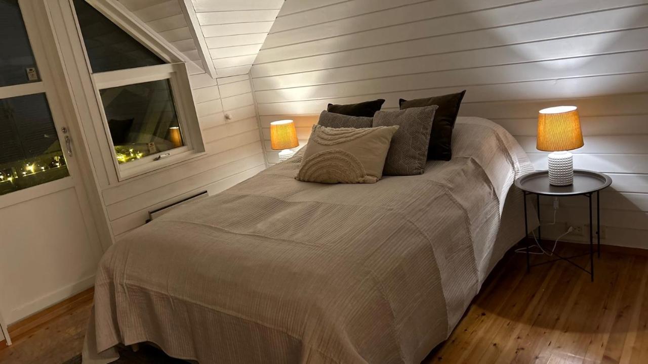Cozy Little House In Tromso City Extérieur photo
