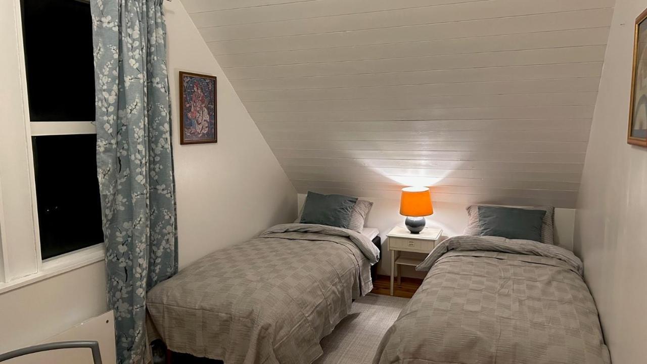 Cozy Little House In Tromso City Extérieur photo